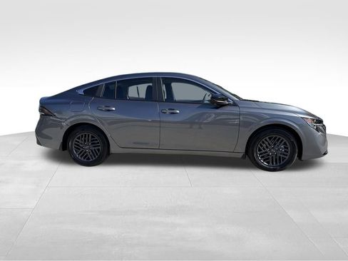New 2026 Nissan Sentra SV w/ Floor Mat Package FWD image 9