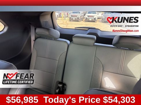 New 2026 GMC Acadia AT4 w/ Luxury Package image 41