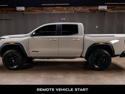 Used 2026 GMC Canyon AT4 AWD/4WD image 6