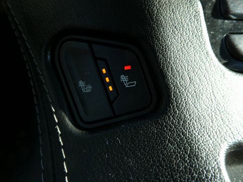 Used 2020 Chevrolet Tahoe LT image 28