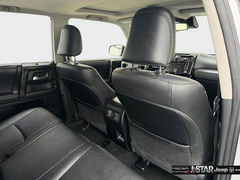 Used 2024 Toyota 4Runner TRD Off-Road Premium w/ Moonroof Package AWD/4WD image 23