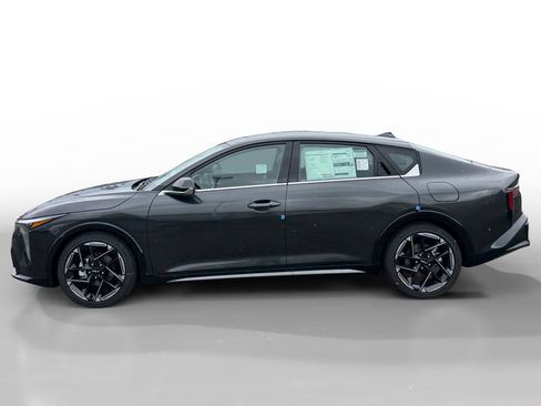 New 2025 Kia K4 GT-Line image 2