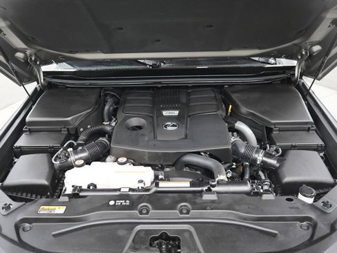 Used 2024 Lexus GX 550 image 35