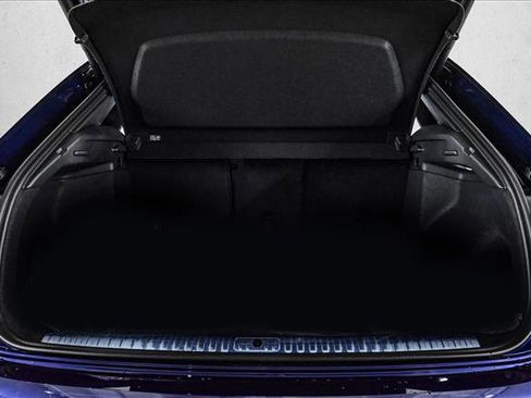 New 2025 Audi Q3 2.0T Premium Plus image 6