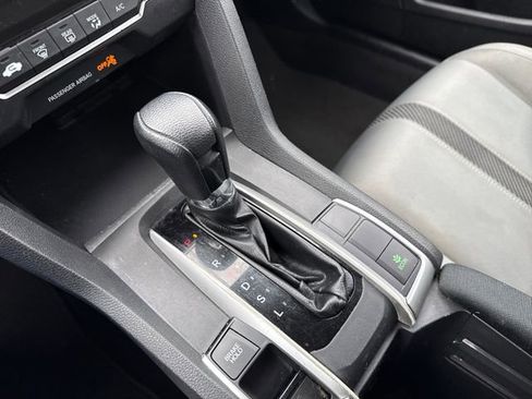 Used 2020 Honda Civic LX image 25