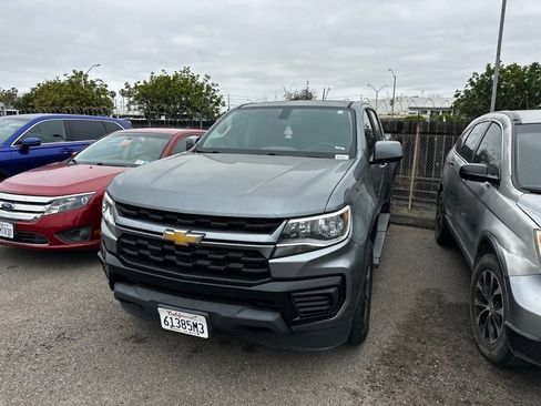 Used 2022 Chevrolet Colorado W/T w/ Custom Special Edition AWD/4WD image 4