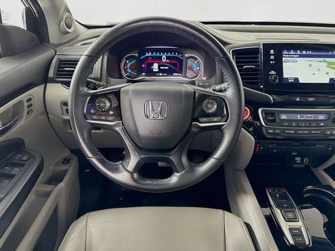 Used 2019 Honda Pilot Touring image 22