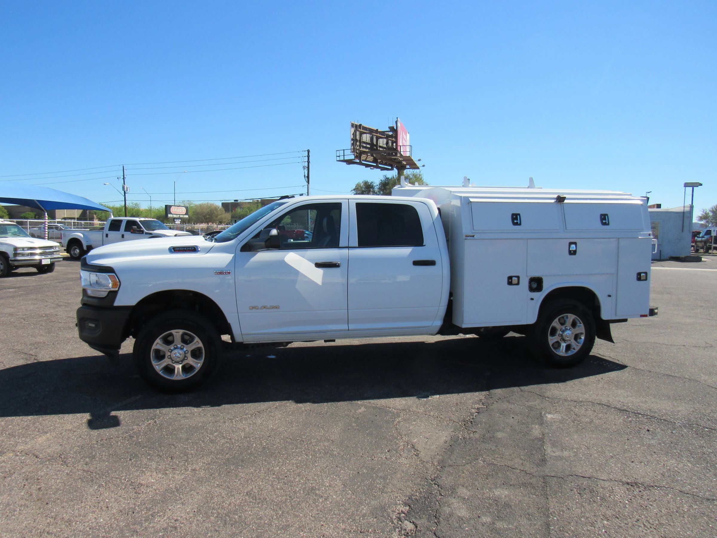 Used 2022 RAM 3500 Tradesman AWD/4WD image 2