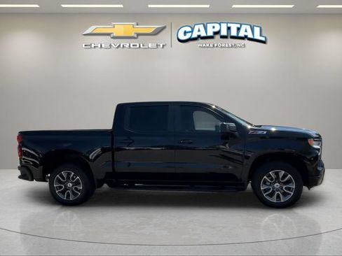 Used 2023 Chevrolet Silverado 1500 RST w/ Z71 Off-Road Package AWD/4WD image 6