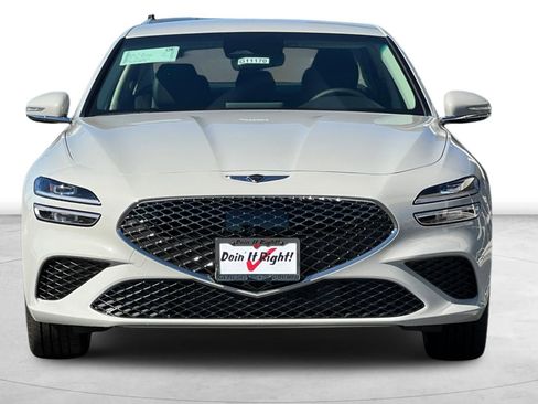 Used 2026 Genesis G70 2.5T image 11
