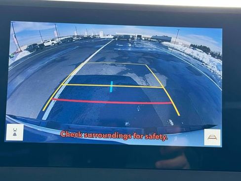 Certified 2024 Toyota Tacoma SR image 21