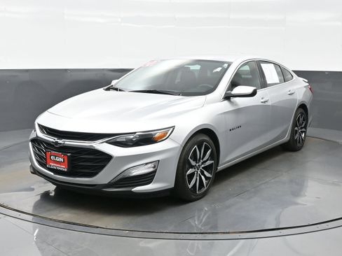 Used 2020 Chevrolet Malibu RS FWD image 2