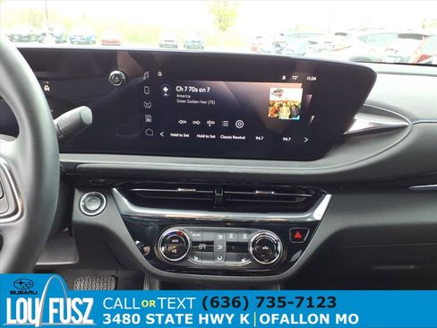 Used 2024 Buick Envista Sport Touring w/ Convenience I Package image 10