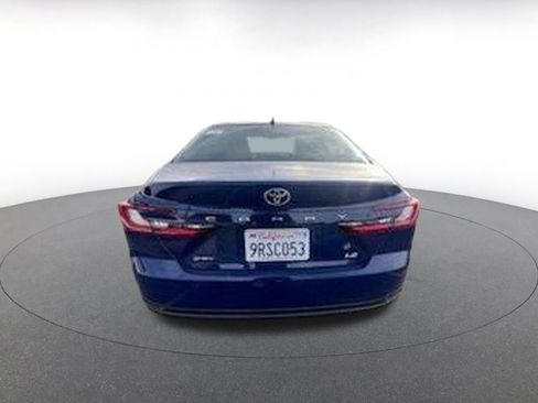 Used 2025 Toyota Camry LE image 6