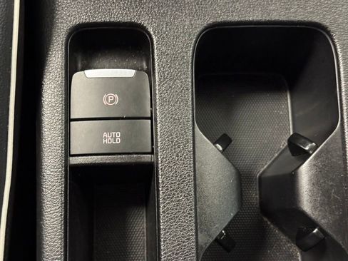 Used 2024 Kia Forte GT-Line w/ GT-Line Premium Package image 33