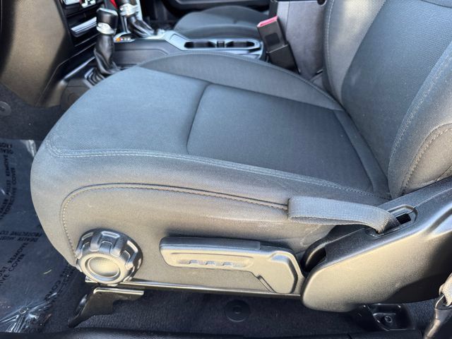 Used 2020 Jeep Wrangler Unlimited Sport S AWD/4WD image 15