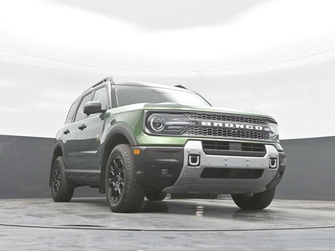 Certified 2025 Ford Bronco Sport Badlands w/ Badlands Tech Package AWD/4WD image 21