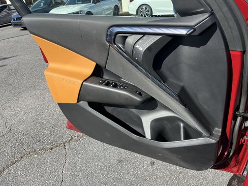 Used 2025 BMW X3 xDrive30i w/ Premium Package image 15