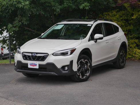 Used 2021 Subaru Crosstrek 2.5i Limited w/ Moonroof Package 2 AWD/4WD image 2