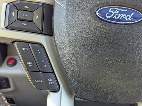 Used 2019 Ford F150 Lariat w/ Equipment Group 502A Luxury image 14
