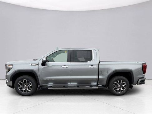 New 2026 GMC Sierra 1500 SLT w/ SLT Premium Package image 8