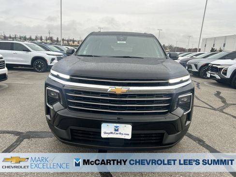 New 2026 Chevrolet Traverse LT w/ LPO, Floor Liner Package image 4