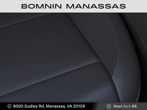 New 2025 Chevrolet Blazer EV LT image 21