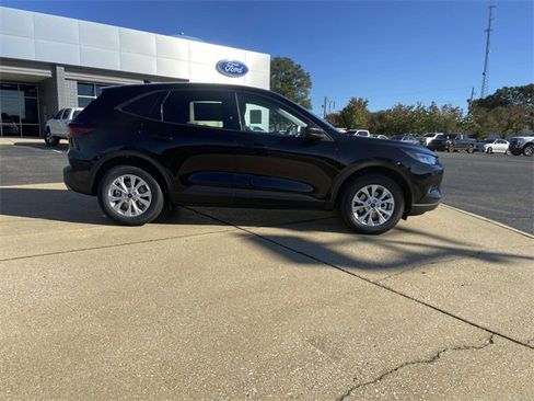 New 2026 Ford Escape Active image 2