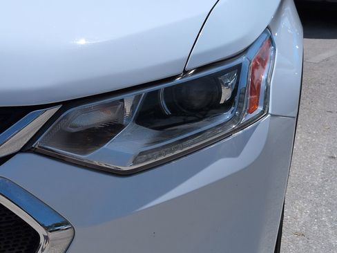 Used 2019 Chevrolet Traverse LT FWD image 10