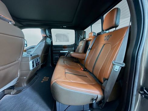 Used 2022 Ford F250 King Ranch w/ King Ranch Ultimate Package AWD/4WD image 27