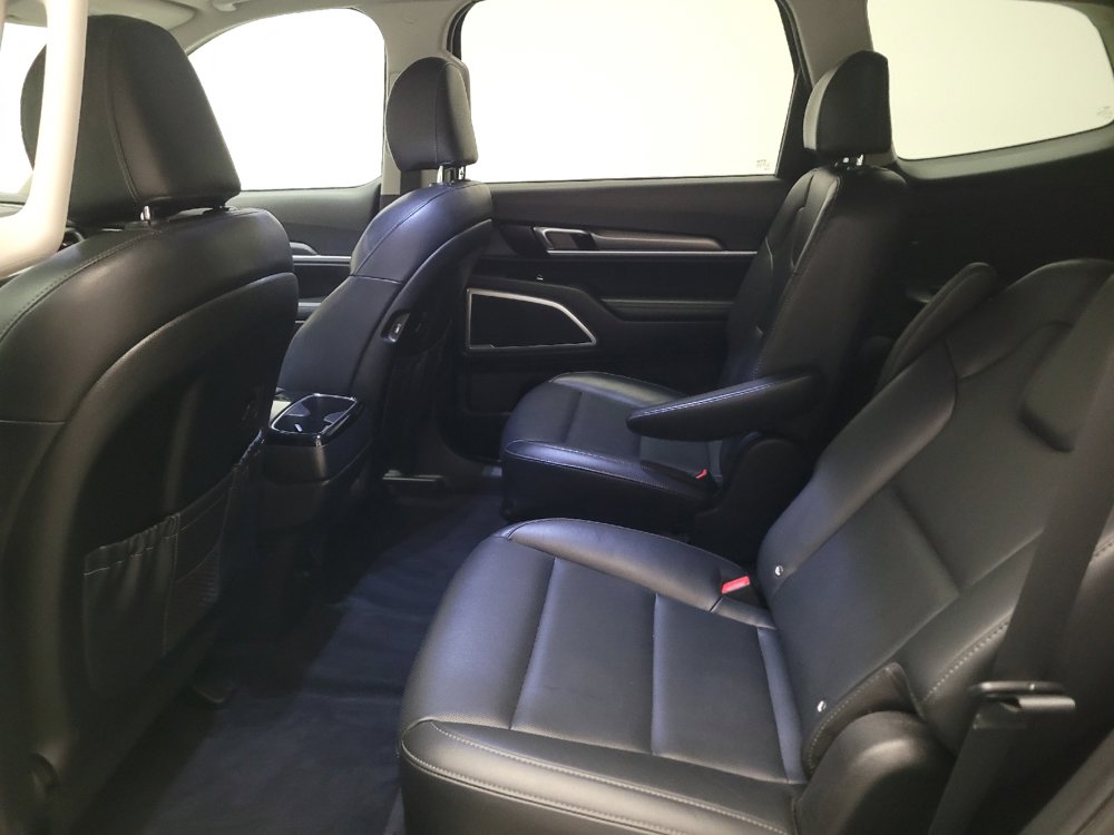 Used 2020 Kia Telluride S AWD/4WD image 18