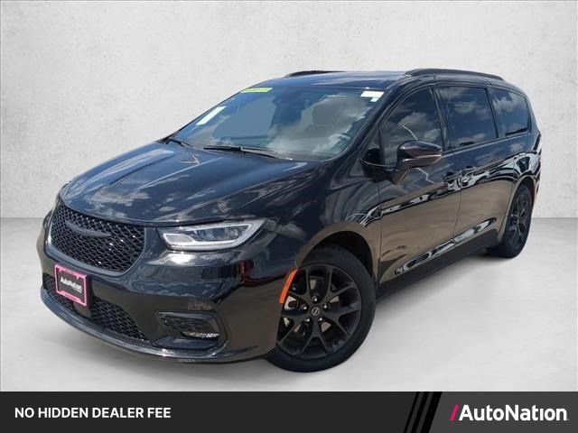 New 2026 Chrysler Pacifica Select w/ S Appearance Package FWD image 1
