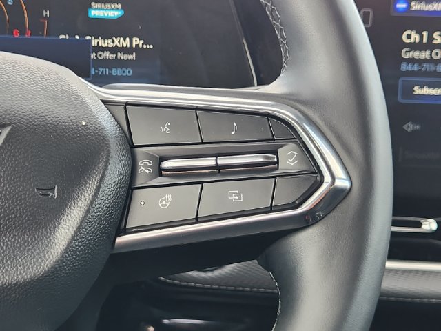 Used 2026 Chevrolet Equinox LT FWD image 29