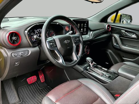 Used 2023 Chevrolet Blazer RS w/ Driver Confidence II Package FWD image 18