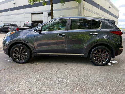 Used 2019 Kia Sportage EX w/ EX Sport Appearance Package AWD/4WD image 6