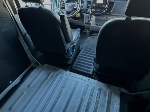 Used 2023 Ford Transit 250 Medium Roof w/ Load Area Protection Package image 11