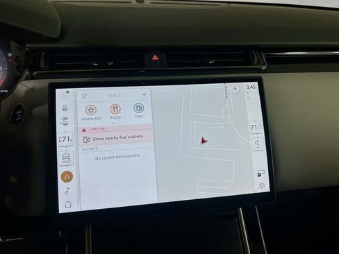 Used 2026 Land Rover Range Rover Velar Dynamic SE image 16