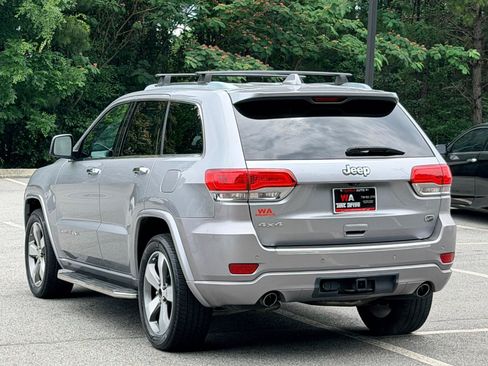 Used 2014 Jeep Grand Cherokee Overland AWD/4WD image 6