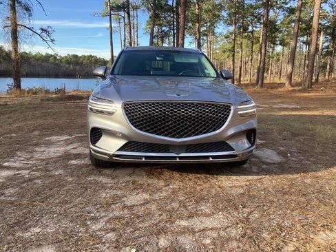 Used 2025 Genesis GV70 2.5T image 8