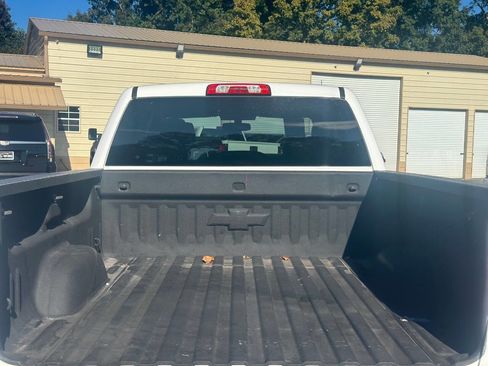 Used 2017 Chevrolet Silverado 1500 LT image 9