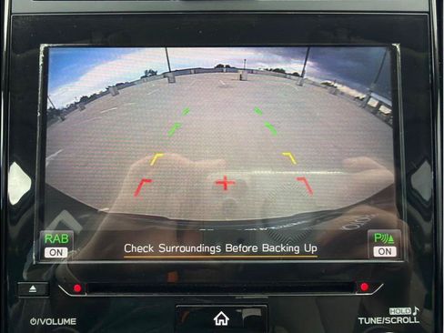 Used 2019 Subaru Ascent Premium AWD/4WD image 26