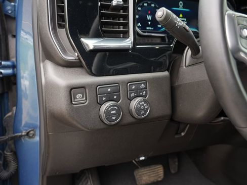Used 2024 Chevrolet Silverado 3500 LT w/ All Star Edition AWD/4WD image 17