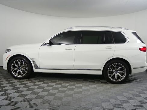 Used 2021 BMW X7 xDrive40i w/ Executive Package image 6