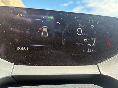 Used 2023 Toyota Prius Limited FWD image 7