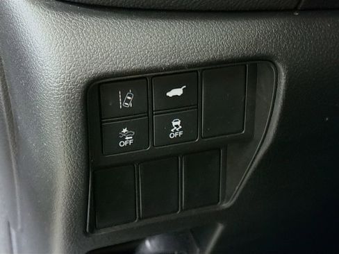 Used 2018 Honda CR-V Touring image 17