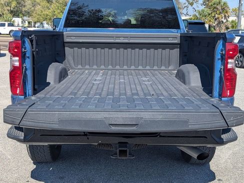 Certified 2025 Chevrolet Silverado 2500 Custom w/ Custom Value Package image 8