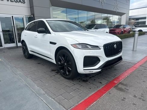 Used 2024 Jaguar F-PACE R-Dynamic S image 3