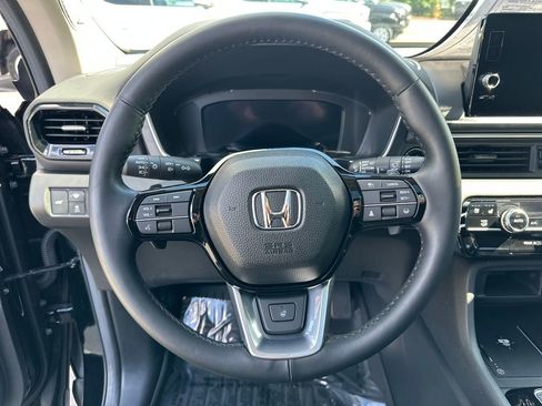 Used 2025 Honda Pilot Elite image 20