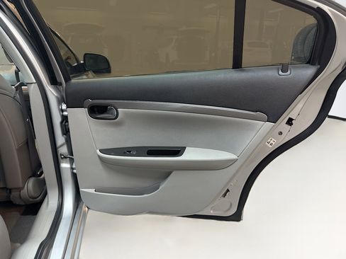 Used 2007 Saturn Aura XE w/ Enhanced Convenience Pkg image 26