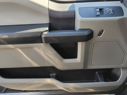 Used 2022 Ford F250 XL w/ STX Appearance Package image 25